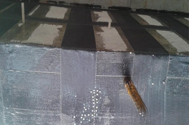 察哈尔右翼后楼板使用碳纤维加固